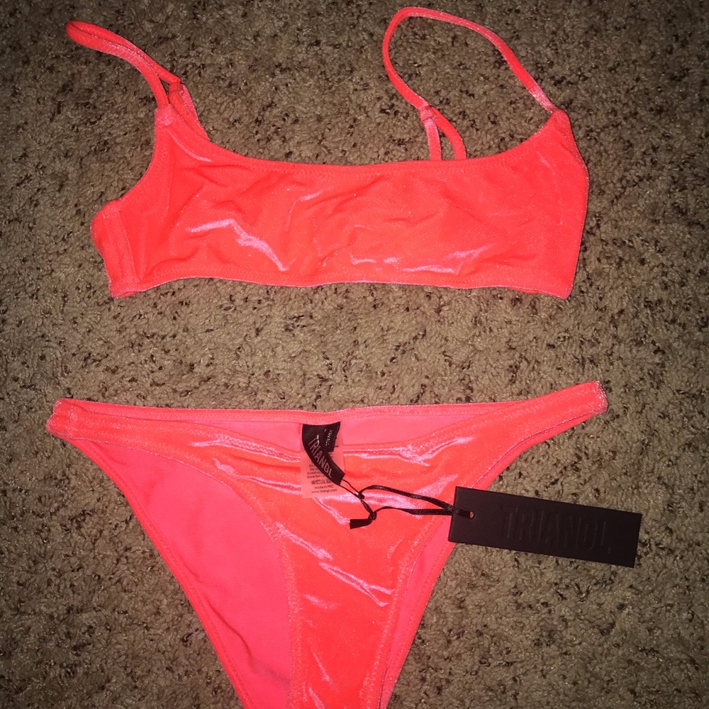 Triangl “Romy” Bikini